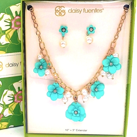 RARE DAISY FUENTES Gold Pearl Blue Flower CZ Statement Necklace and earrings set - Picture 1 of 2